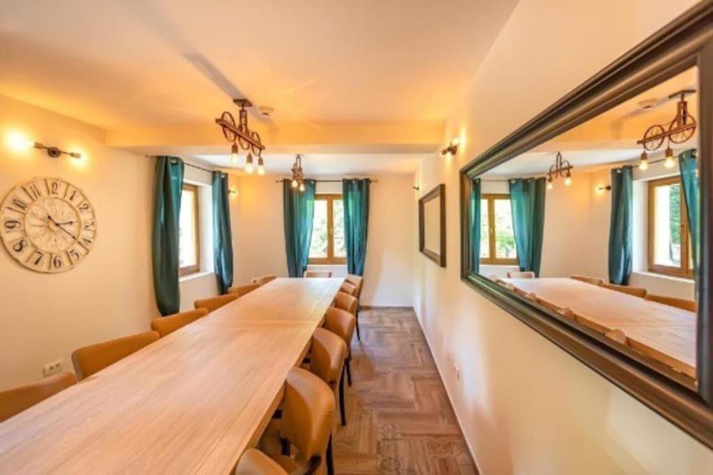 Chiba Chalet Timisu de Jos Εξωτερικό φωτογραφία